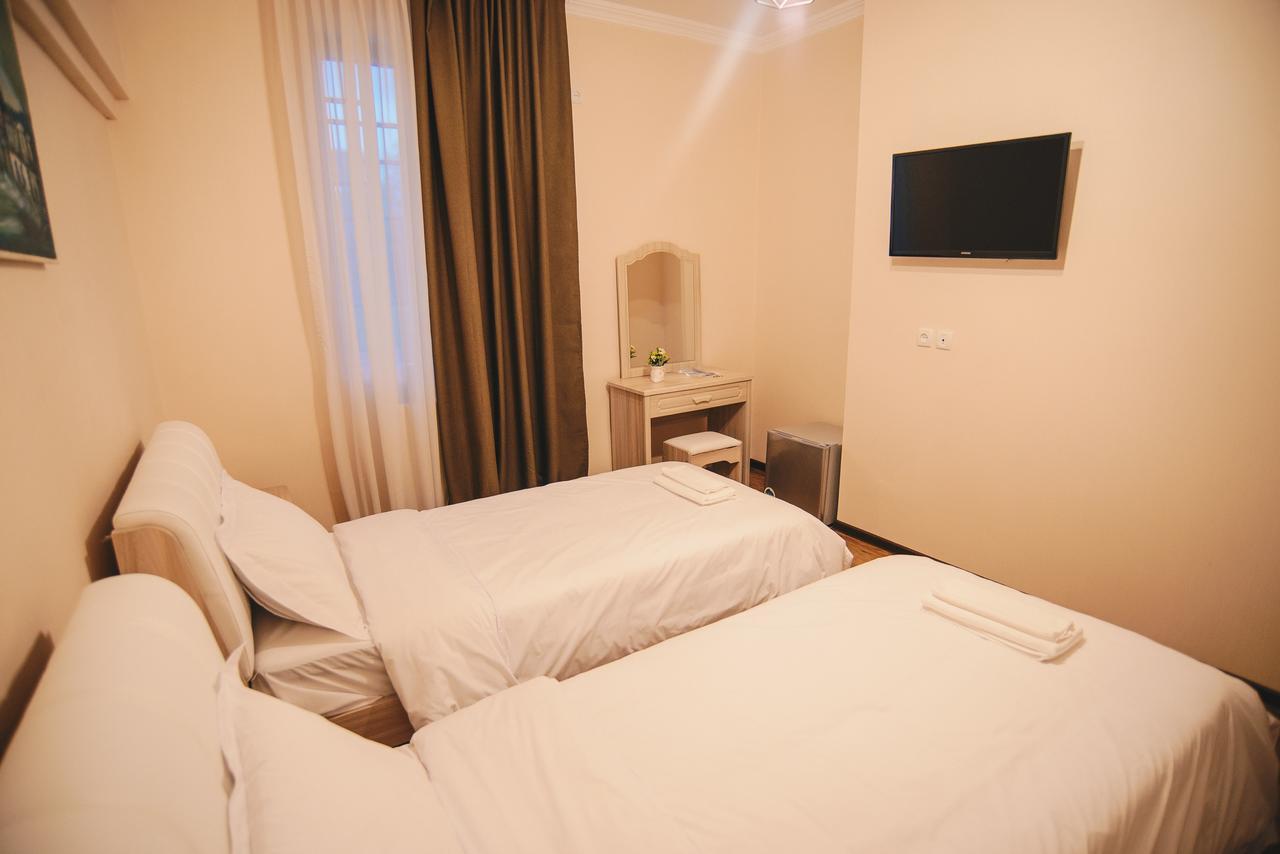 Hotel Sani คูทายสิ ภายนอก รูปภาพ