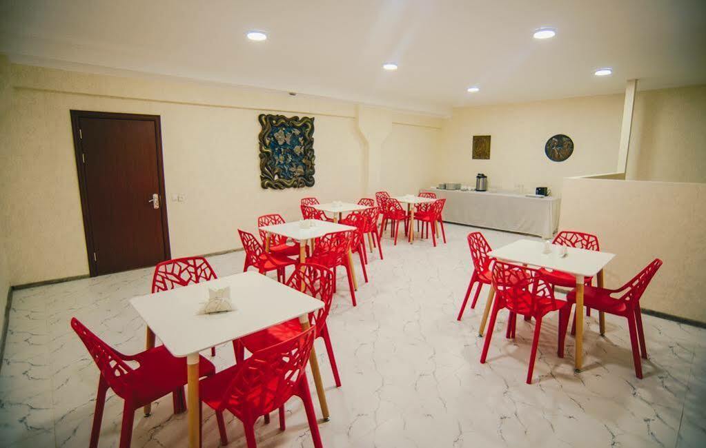 Hotel Sani คูทายสิ ภายนอก รูปภาพ